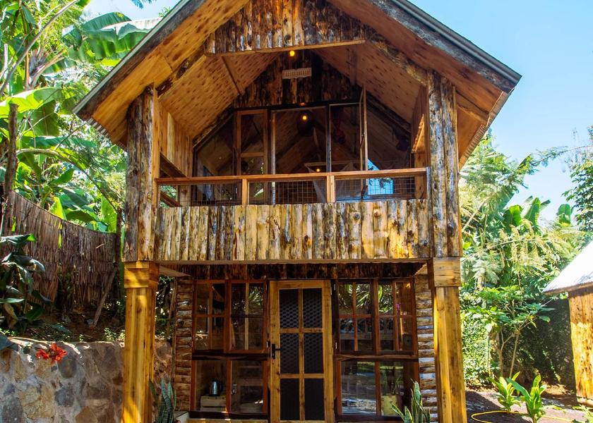  Arusha Hotel Exterior