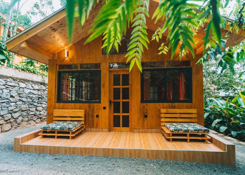  Arusha Hotel Exterior