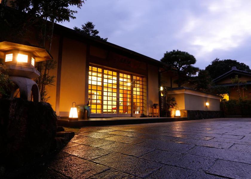 Nara Nara exterior view