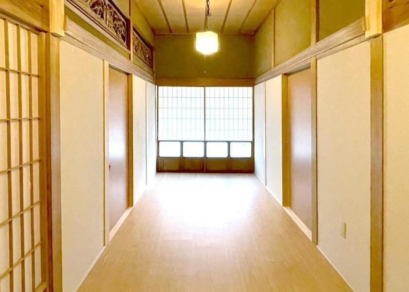 Kochi Ino lobby
