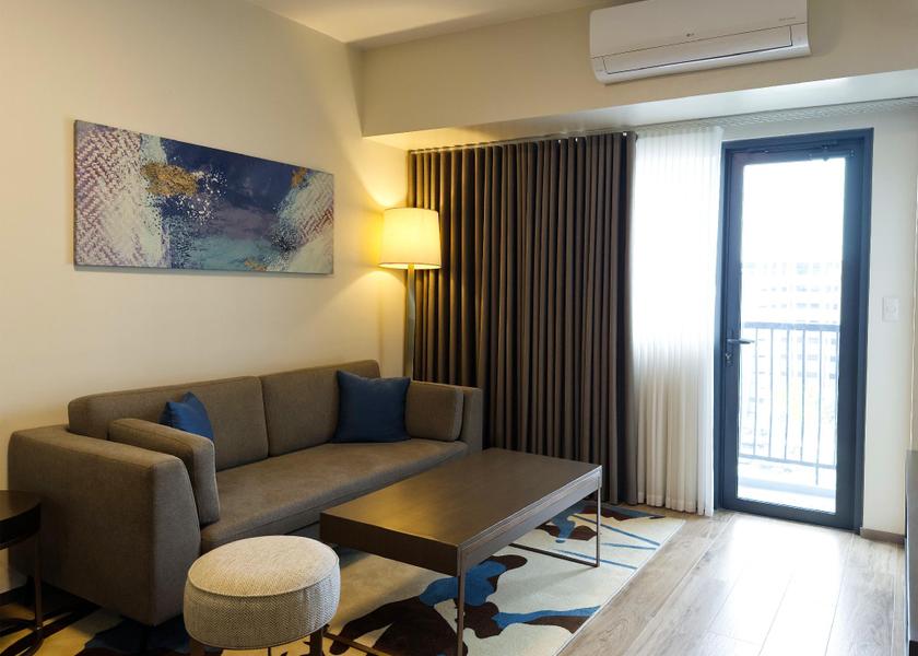  Parañaque Family room