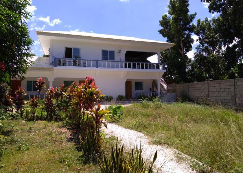 Central Visayas Moalboal exterior view