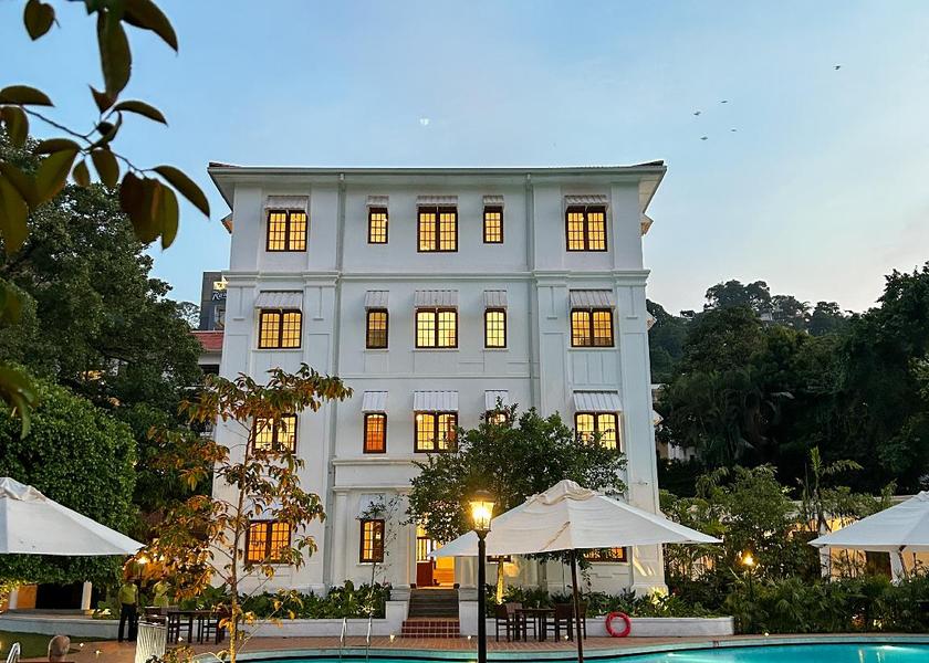 Central Province Kandy swimming pool [outdoor]