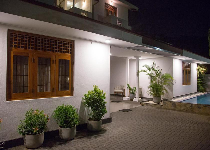 Gampaha District Negombo entrance