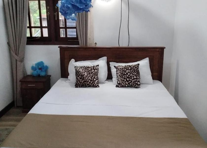 Sabaragamuwa Province Warakapola Deluxe Villa