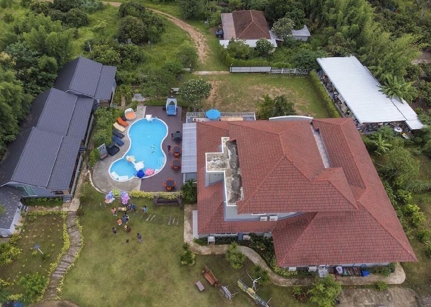 Chiang Mai Province San Sai Exterior