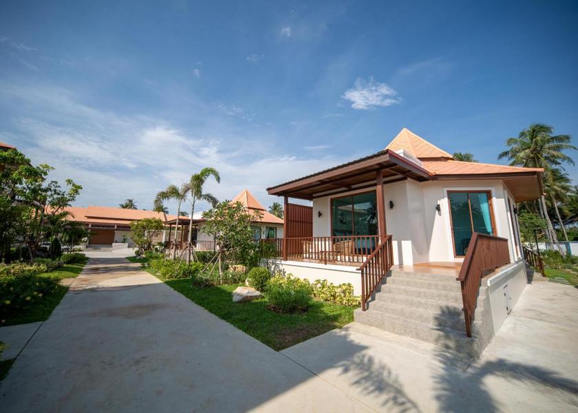 Nakhon Si Thammarat Province Tha Sala exterior view