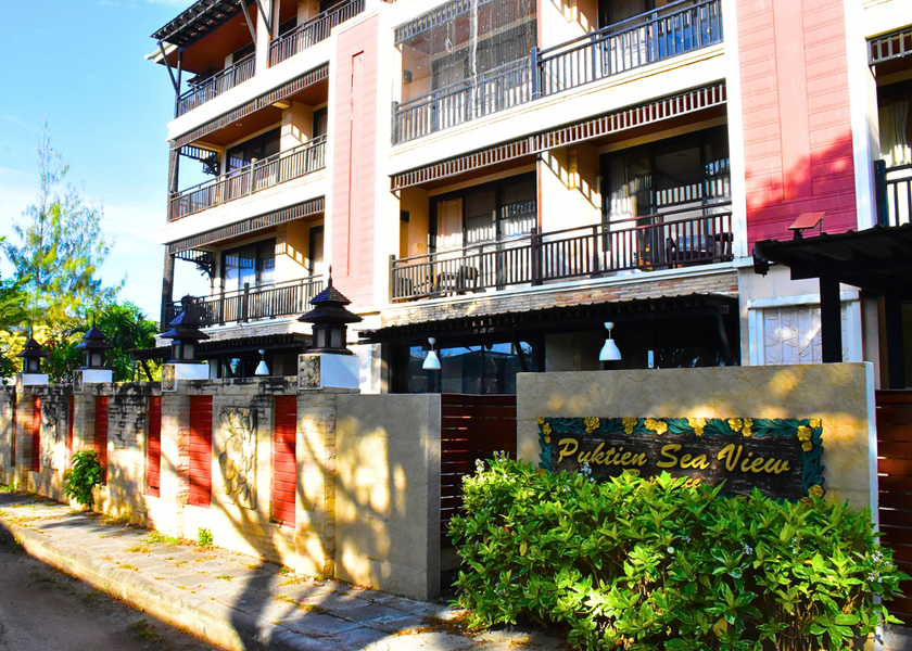 Phetchaburi Phetchaburi entrance