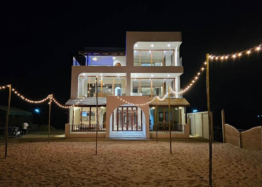 Phetchaburi Phetchaburi exterior view