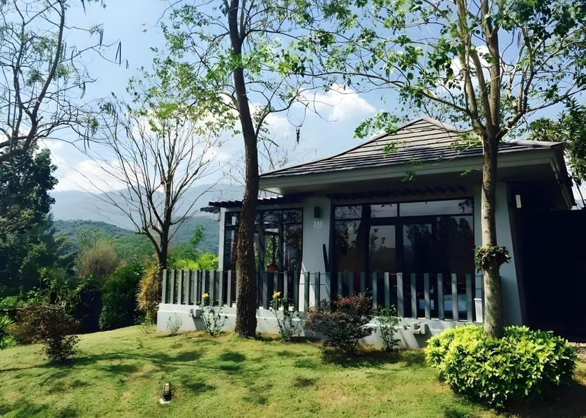Ratchaburi Province Suan Phueng Hotel Exterior