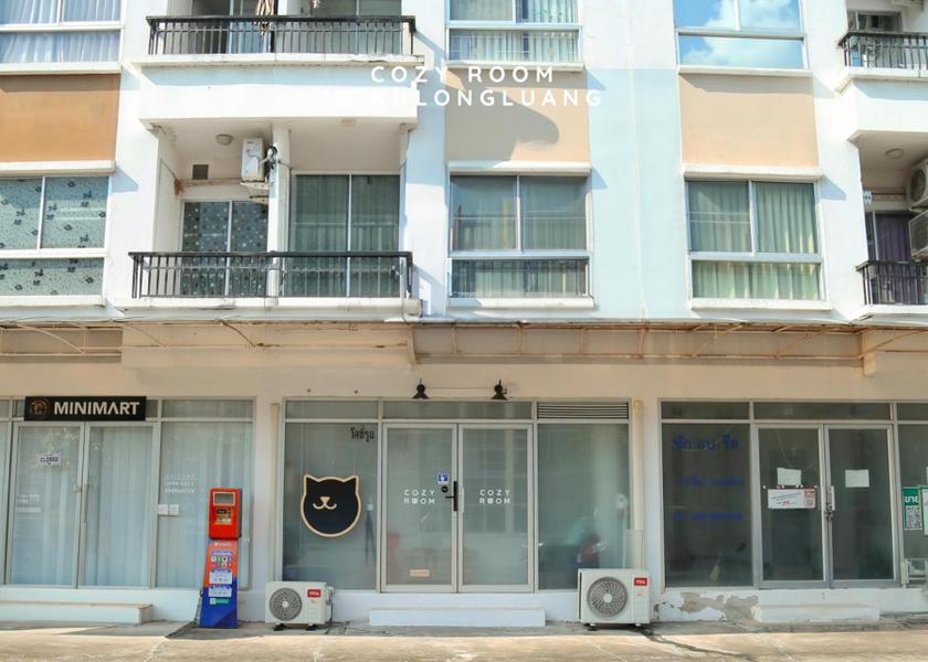 Bangkok Pathum Thani entrance