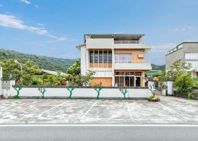 Yilan County Dongshan exterior view