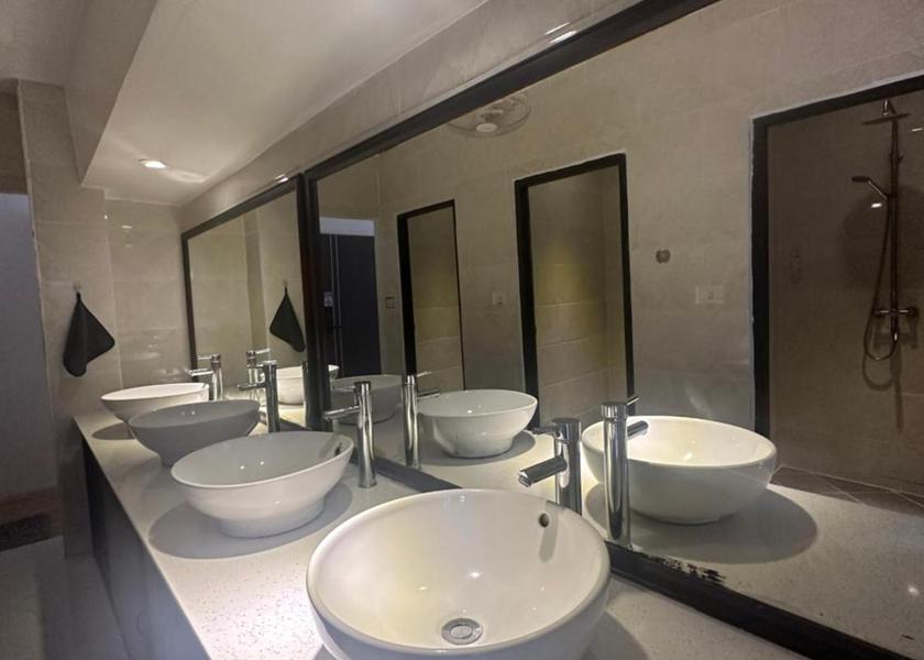 Luang Prabang Province Luang Prabang 8 Bed Mixed Community Dorm