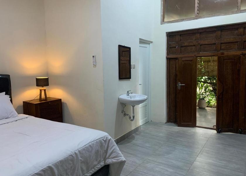Special Region of Yogyakarta Sleman Double Room with Private Bathroom