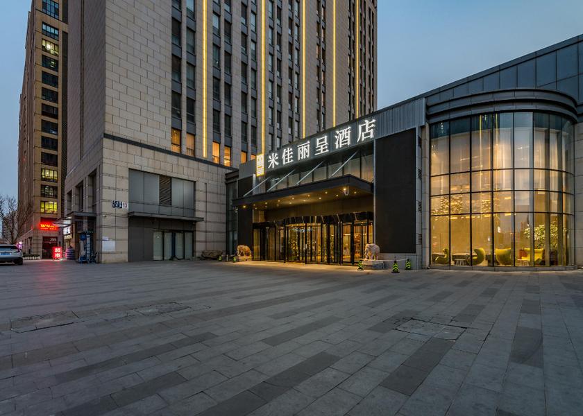  Fangshan interior view