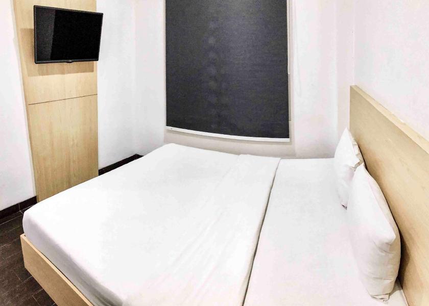 Maluku Ambon 1 King Bed Standard Room Non-Smoking