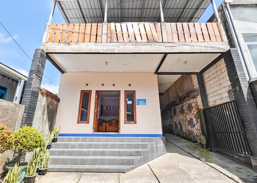 Central Java Getasan exterior view