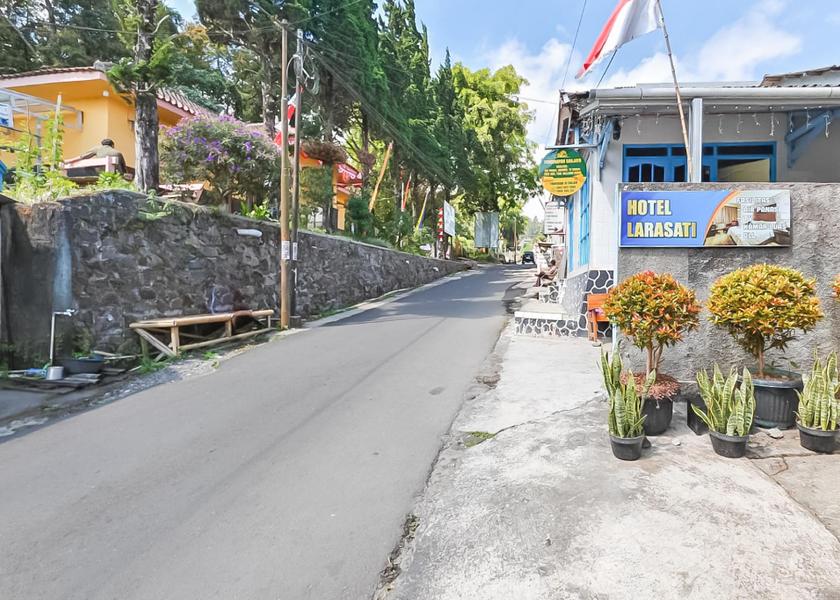 Central Java Getasan exterior view