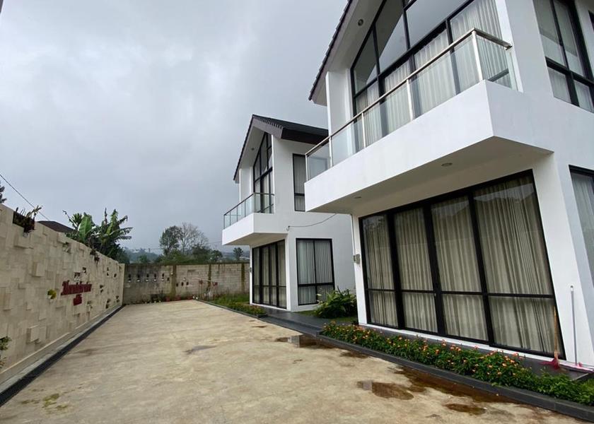 Central Java Serang Hotel Exterior