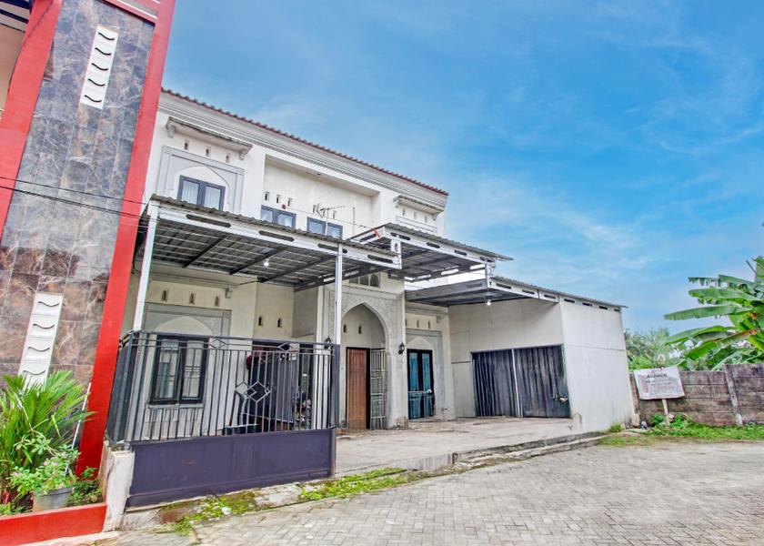 Central Java Purwokerto exterior view