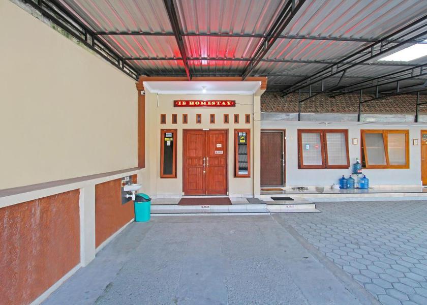 entrance