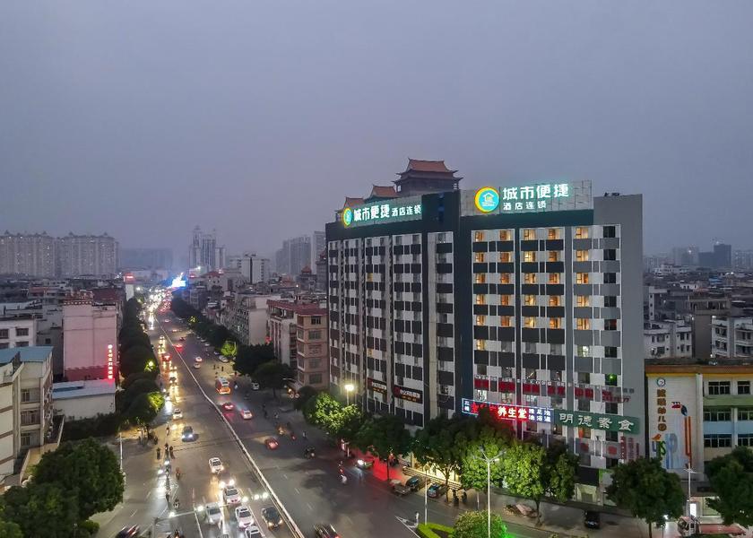 Guangxi Yulin interior view