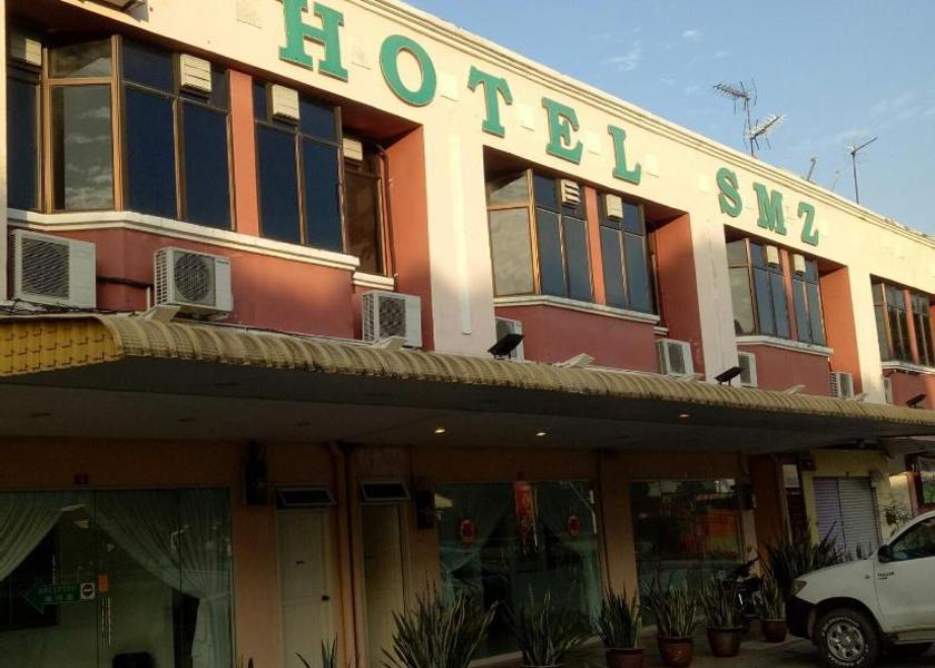 Perak Sungai Siput exterior view