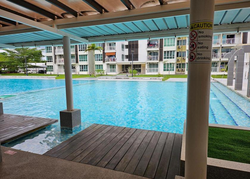 Sabah Sandakan swimming pool