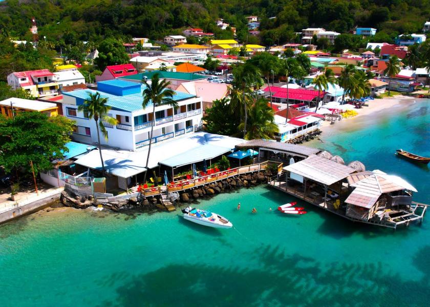 Le Marin Sainte-Anne exterior view
