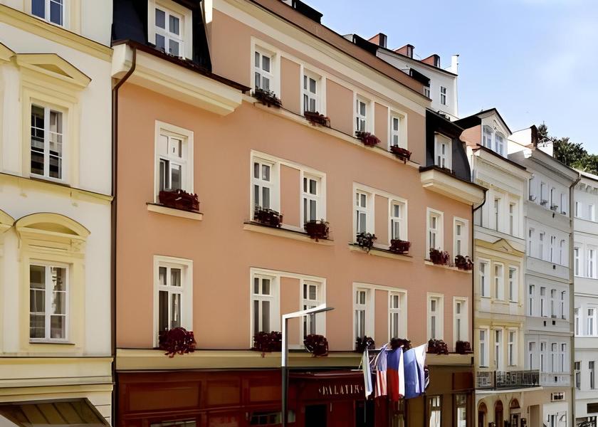 Karlovy Vary (region) Karlovy Vary surrounding environment