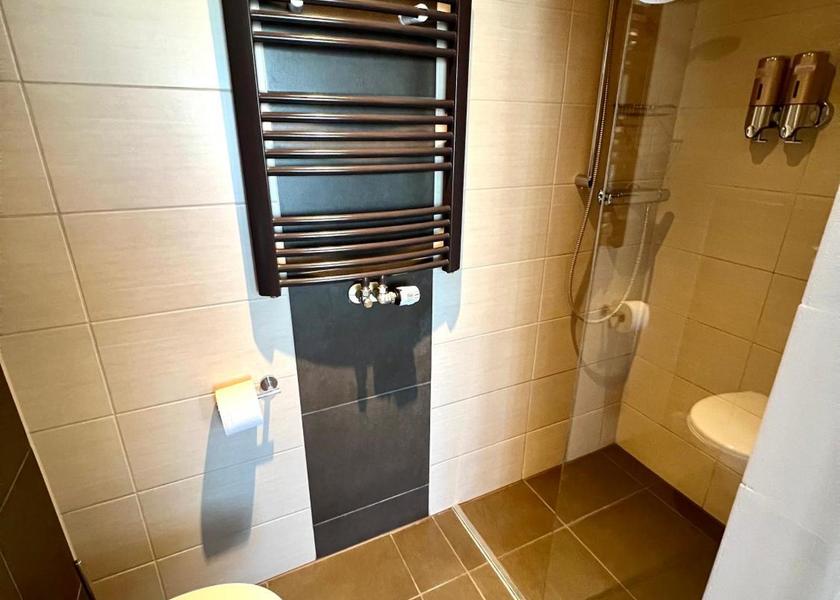 Canton Luxembourg Strassen Standard Single Room