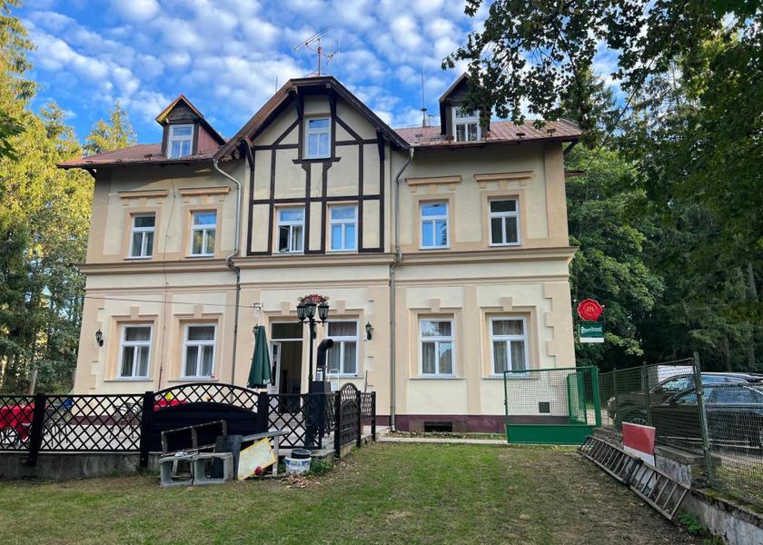 Karlovy Vary Region Marianske Lazne exterior view