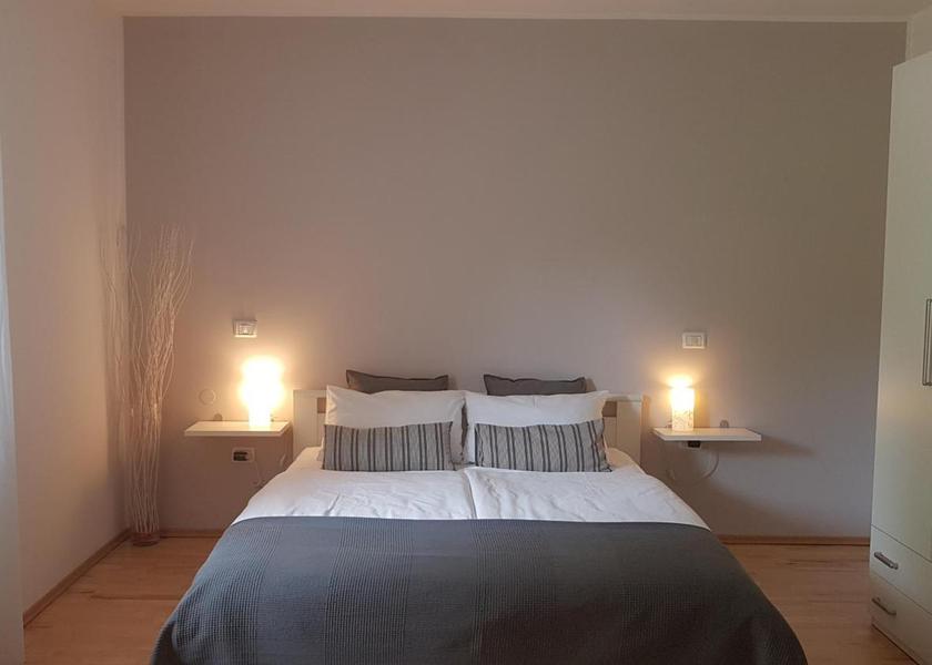  Sezana Triple Room with Private Bathroom