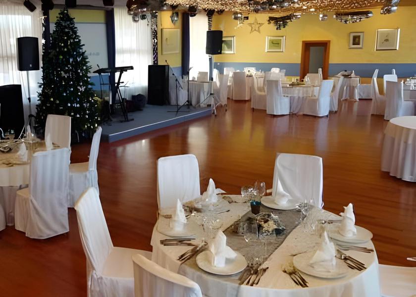  Kranj Restaurant