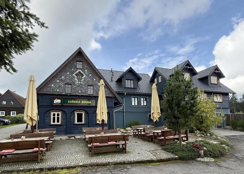 Usti nad Labem (region) Jiretin pod Jedlovou balcony/terrace