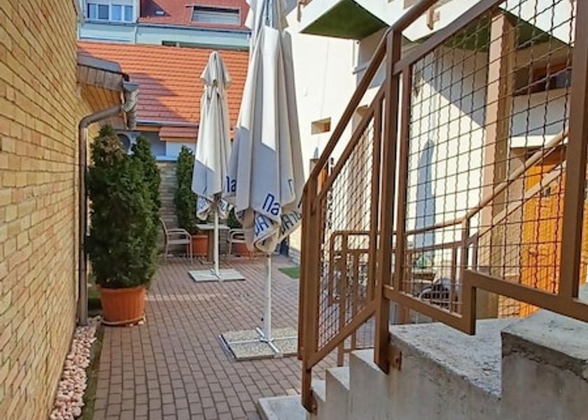 Heves County Eger Terrace/patio