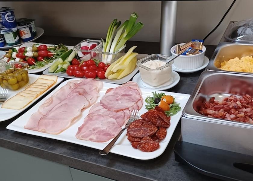 Heves County Eger Breakfast buffet