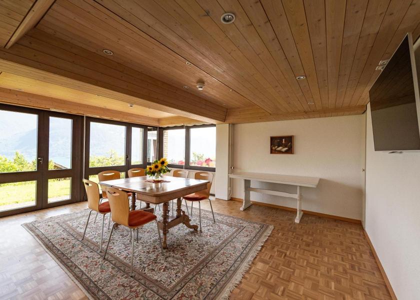 Canton of Bern Krattigen shared lounge/tv area