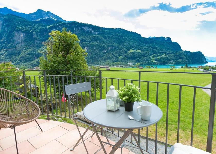 Canton of Bern Brienz balcony/terrace