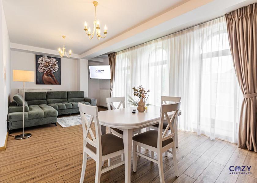 shared lounge/tv area