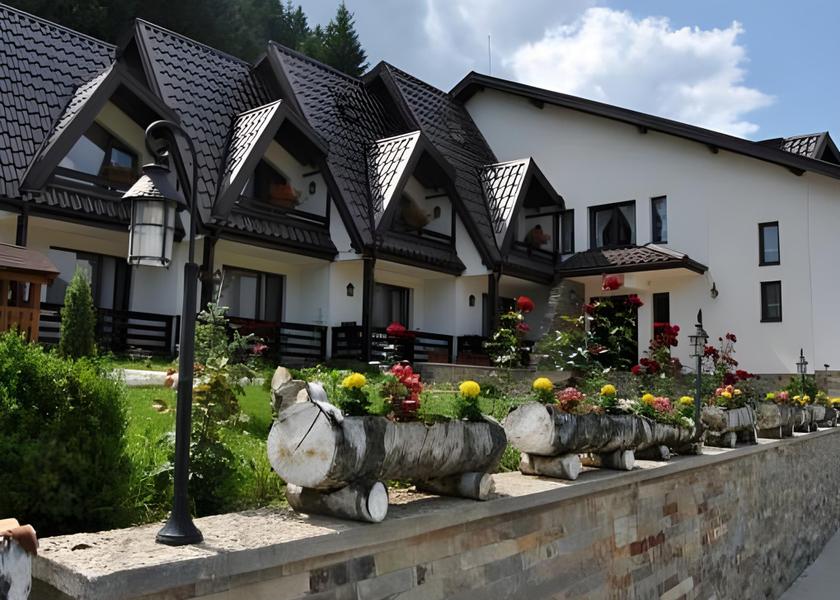  Gura Humorului exterior view