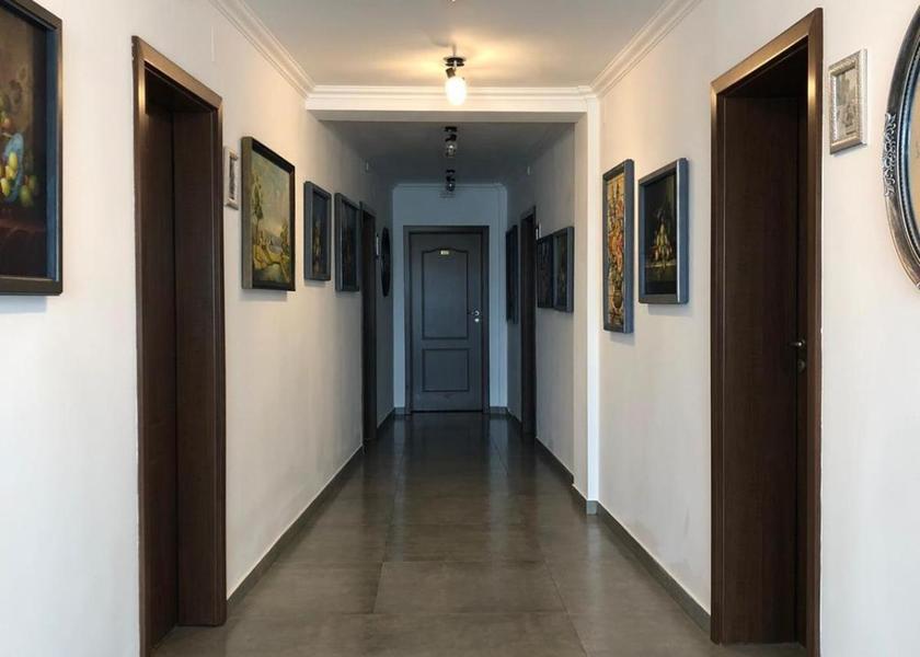 Bihor County Sânmartin lobby