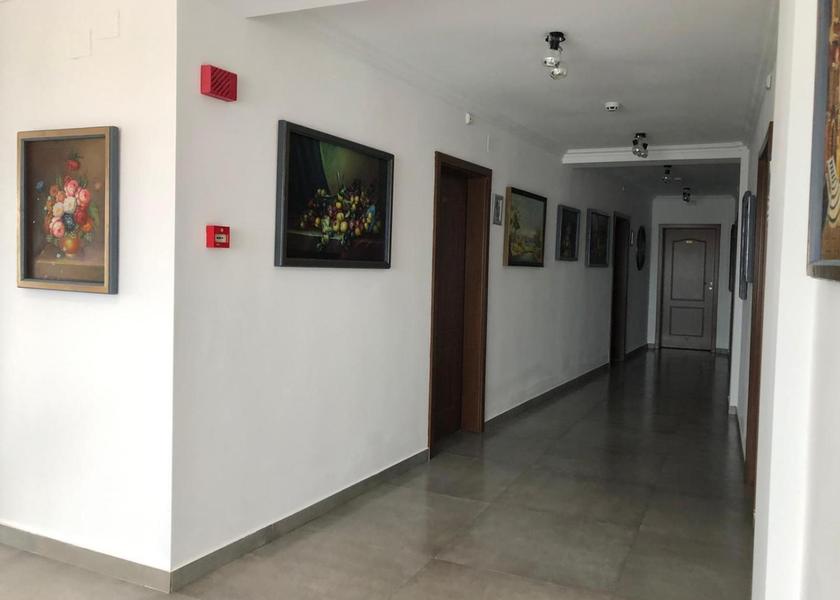 Bihor County Sânmartin lobby
