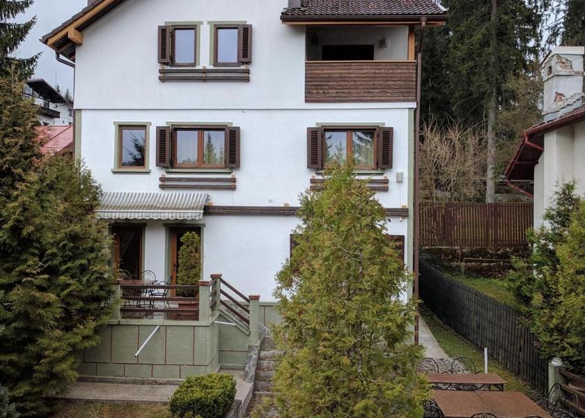  Predeal exterior view