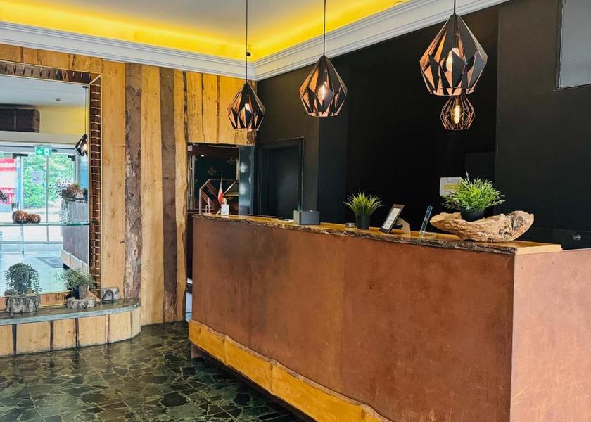 North Rhine-Westphalia Duisburg lobby