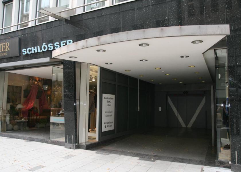 Lower Saxony Hannover entrance