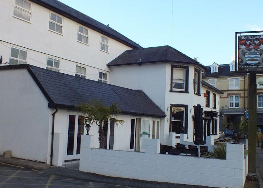 England Walton-on-Thames Exterior