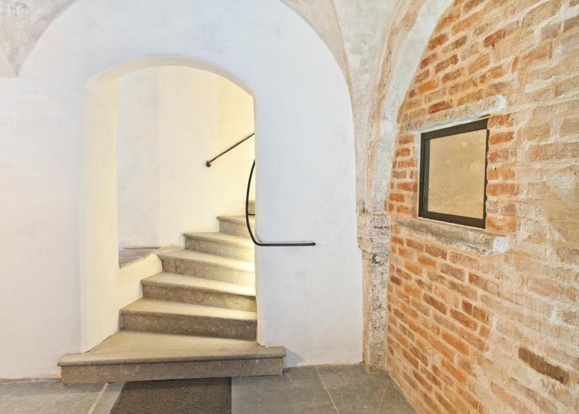 Bavaria Regensburg entrance