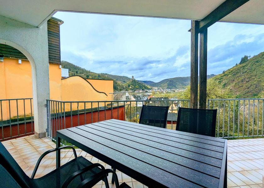 Rhineland-Palatinate Cochem Two-Bedroom Apartment with Balcony