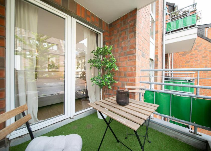 North Rhine-Westphalia Dusseldorf balcony/terrace